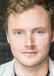 Charlie Garber
as Thomas Gordon