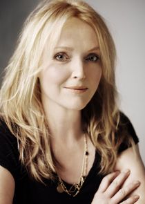 Miranda Richardson
as Rose Doughty