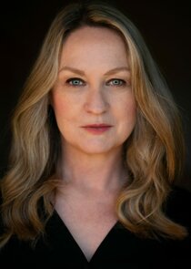 Helen Thomson
as Enigma Munro