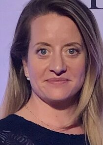 Gil Anderson
as Janet Fransen