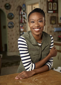 Maya Lynne Robinson
as Geena Williams-Conner