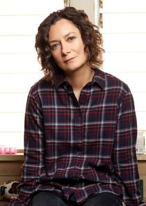 Sara Gilbert
as Darlene Conner