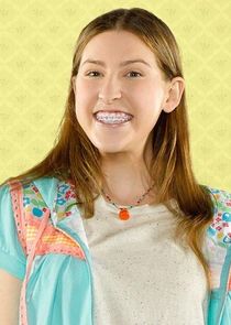 Eden Sher
as Sue Heck