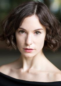 Sophia del Pizzo
as DS Nikki Martel