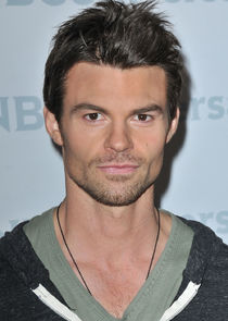 Daniel Gillies
as Charlie Tate
