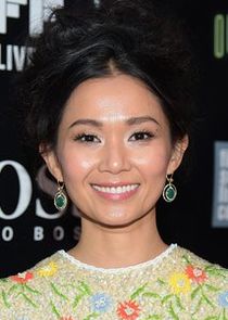 Hong Chau
as Diane Farr