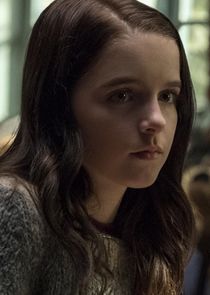 Mckenna Grace
as Young Theo