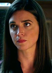 Marissa Neitling
as Kara Green