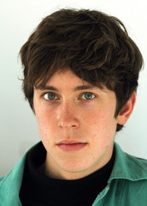 Angus Imrie
as Rodney