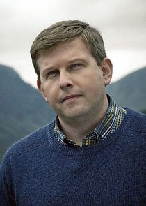 Greg McHugh
as Eddie Scott