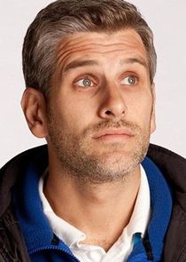 Terry Mynott
as Martin Hurdle