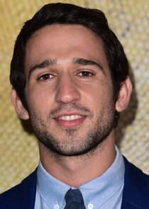 Darius Homayoun
as Peyman Mohammadi