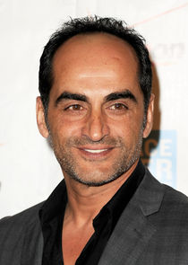 Navid Negahban
as Masoud Tabrizi