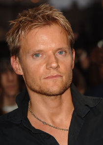 Marc Warren
as Greg Manning