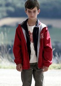 Swann Nambotin
as Victor