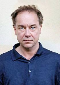 Jean-François Sivadier
as Pierre