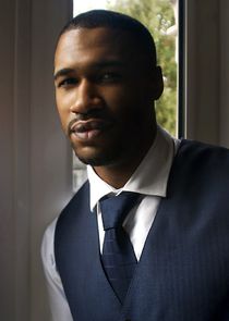 Thomas Dominique
as Lee Warren