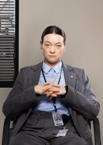 Edith Poor
as Lizzie Moyle