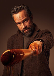 Chris Diamantopoulos
as Mike Byrne