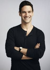 Justin Bartha
as David Murray