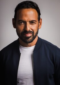Shaun Majumder
as Andrew Palmer