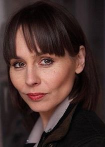 Tara Fitzgerald
as Dr. Eve Lockhart