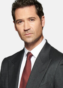 Manuel Garcia-Rulfo
as J. Michael 