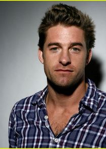 Scott Speedman
as James Chenoweth