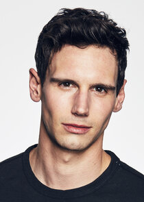 Cory Michael Smith
as Varian Fry