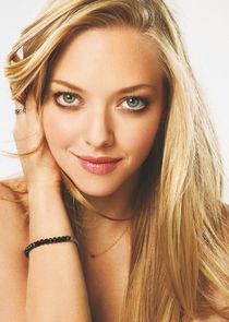 Amanda Seyfried
as Rya Goodwin