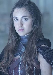 Poppy Drayton
as Amberle Elessedil