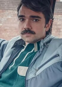 Allan Mustafa
as Albert Fantoni