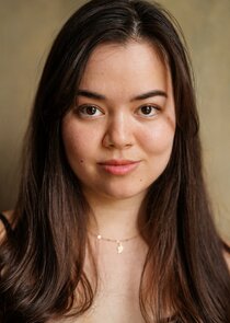 Yuki Sutton
as Josie