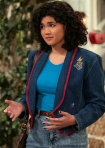 Sam Morelos
as Nikki