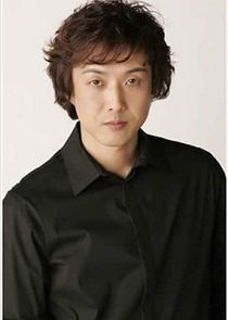 Yuya Uchida
as Malcolm Lee
