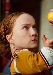 Kiruna Stamell
as Mathilde