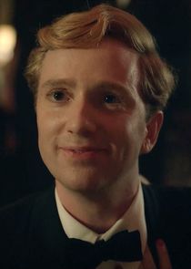 Luke Newberry
as Monty Blackett