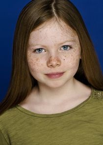 Sadie Munroe
as Lucy Wayne
