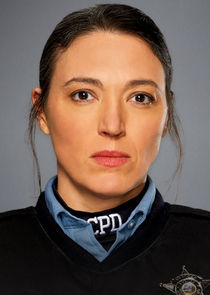 Elizabeth Laidlaw
as Victoria 