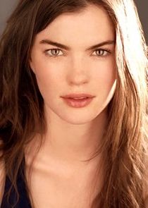 Kaley Ronayne
as Dr. Kincaid 