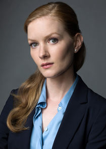 Wrenn Schmidt
as Diane Marsh