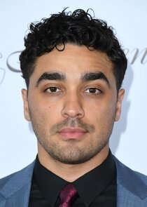 E.J. Bonilla
as Lt. Shane Aguero