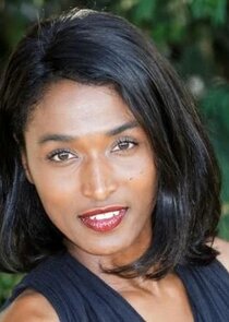 Sara Martins
as Cala