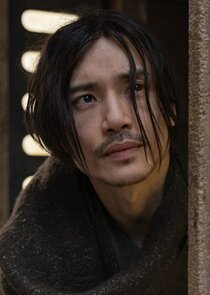 Manny Jacinto
as Qimir