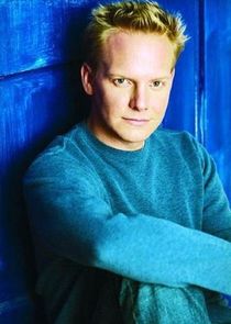 Jonathan Torrens
as J-Roc