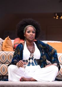 Crystal Fox
as Hanna Young