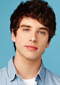 David Lambert
as Brandon Foster