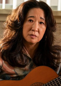 Sandra Oh
as Sofia Mori