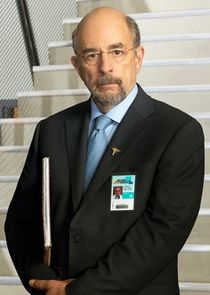 Richard Schiff
as Dr. Aaron Glassman