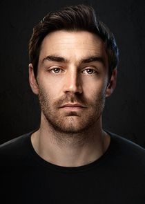 Matthew McNulty
as Tom Rees